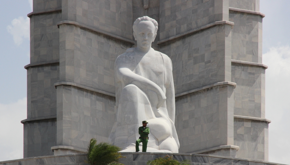 Who is Watching Who, Havana